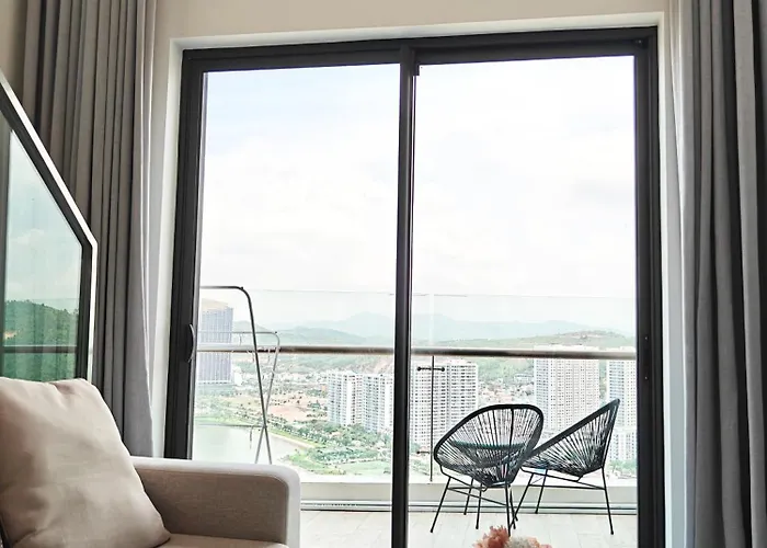 The Azure Duplex - Stunning Bay View - Citadines * Ha Long