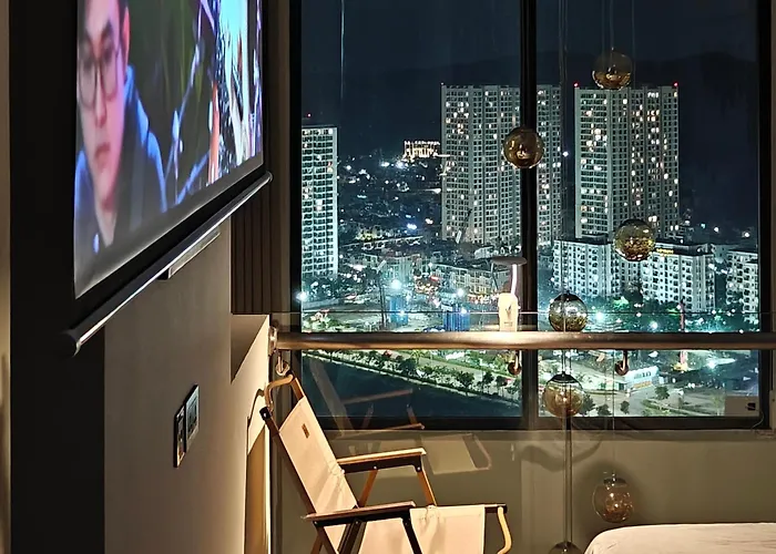 The Azure Duplex - Stunning Bay View - Citadines *