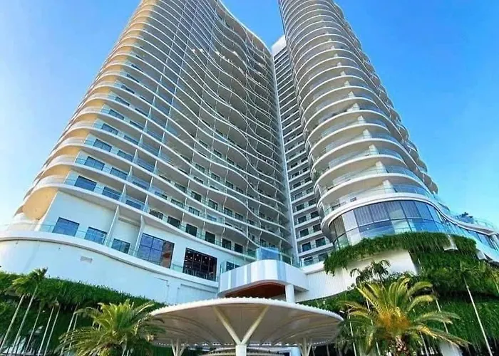 The Azure Duplex - Stunning Bay View - Citadines Apartment Ha Long